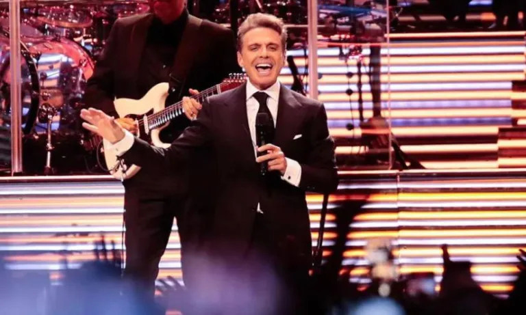 LUIS MIGUEL