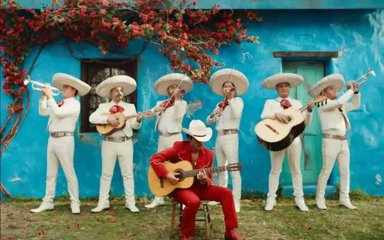 Pedro Fernández responde al parecido con Bruno Mars por la canción The Romantic