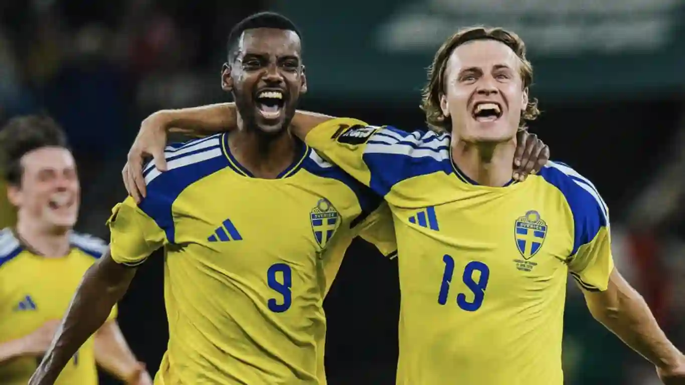 Jugadores de Suecia celebran uno de los cinco goles anotados ante Túnez en el Mundial 2026.